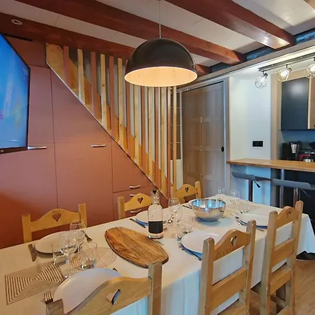 Duplex Cosy 6 Pers, 39m², 3 Chambres, Balcon, Acces Direct Aux Pistes, Centre - Fr-1-545-46 Appartement Val Thorens